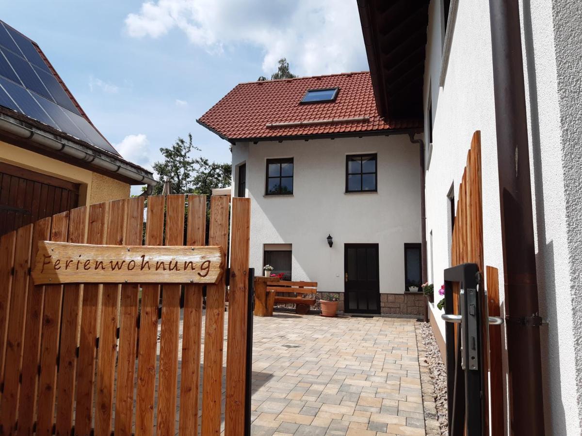 Ferienwohnung Reissmann Heinsdorfergrund Exterior foto